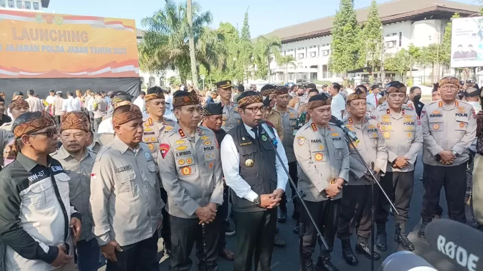 Baharkam Polri Launching Polisi Rw Untuk Ditempatkan