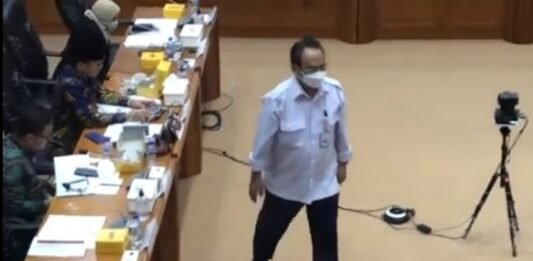 Sekjen Kemensos Diusir DPR