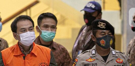 mantan Wakil Ketua Dewan Perwakilan Rakyat (DPR) Azis Syamsuddin 3,5 tahun penjara, dan denda Rp250 juta subsider 4 bulan kurungan/Ist