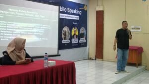 Universitas Panca Sakti, Bekasi menggelar Seminar public speaking and leadership skills/Ist